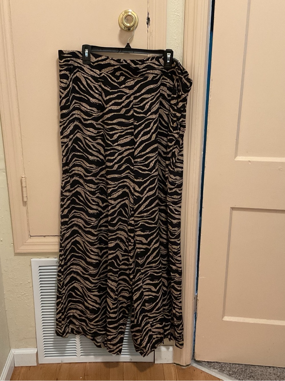 torrid Black and Tan Zebra-Print Wide Leg Pants